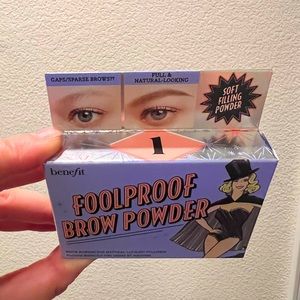 Benefit Foolproof Eyebrow Powder Duo (Shade 1)